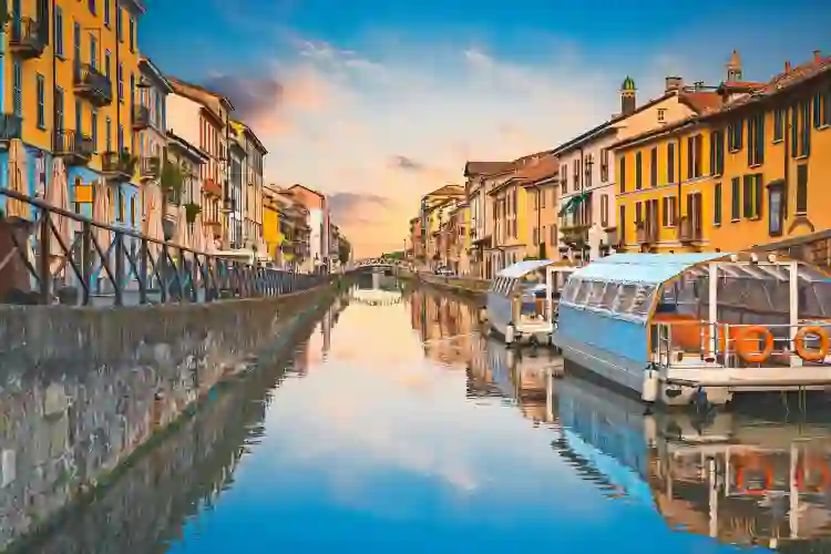 milan city photograph